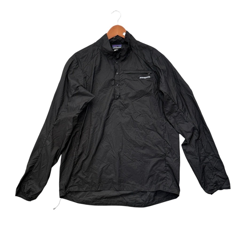 Patagonia Men's Black Windbreaker Jacket, Large